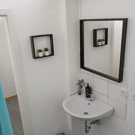 Apartment Naehe Uni Und Bwzk Koblenz (Rhineland-Palatinate)